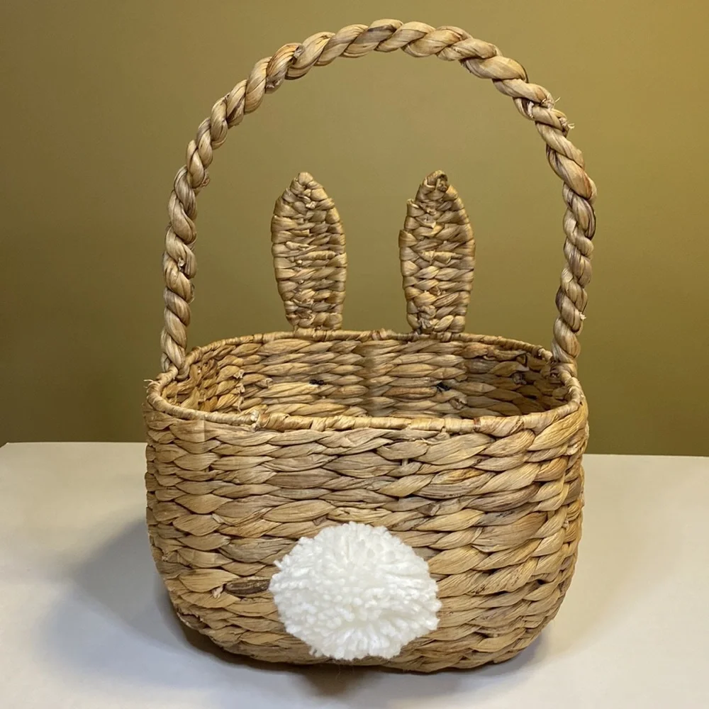 Crate&Barrel Whimsically Cute and Rustic Bunny Basket with Adorable Detailing 🐰